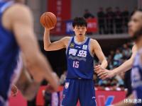 乐鱼真人体育娱乐-杨瀚森22+11青岛胜辽宁王哲林13分上海胜江苏(青岛男篮杨瀚森)