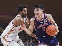 乐鱼体育入口-广州队迎来突破性胜利，士气高昂