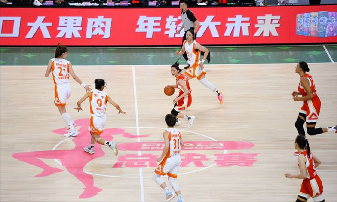 主教练战术变阵成功收获胜利的简单介绍