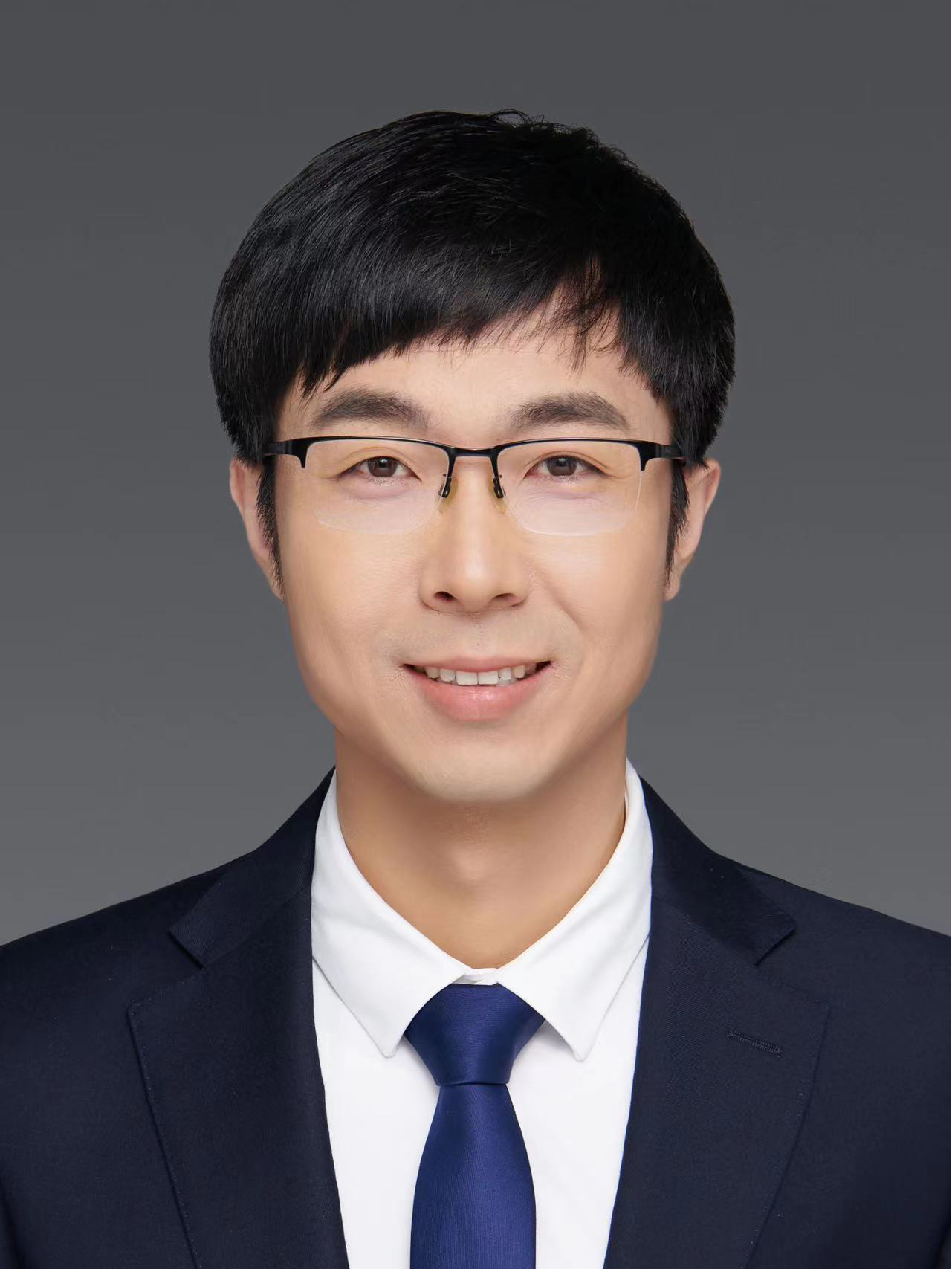 曝山东泰山将任命韩鹏出任代理主帅下半程专注年轻化的简单介绍