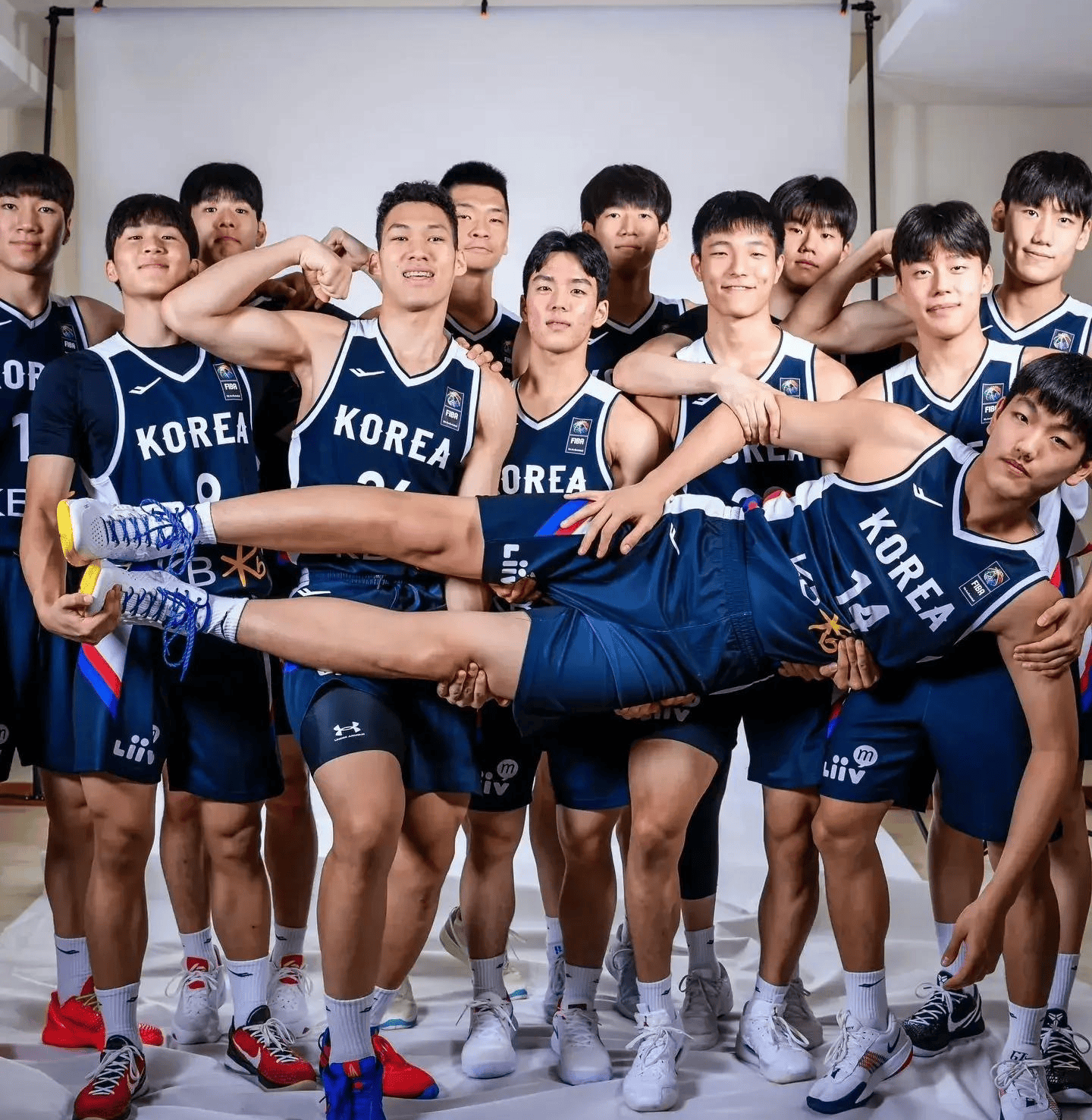 包含赵贤祐：末轮全力阻击多特，就像2018世界杯韩国的词条