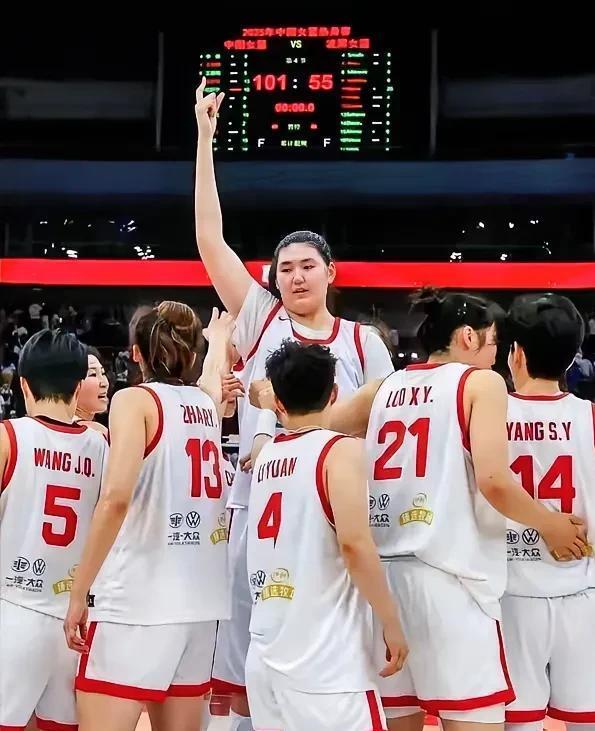 曝中国女篮让张子宇战亚洲杯放弃U19世界杯的简单介绍