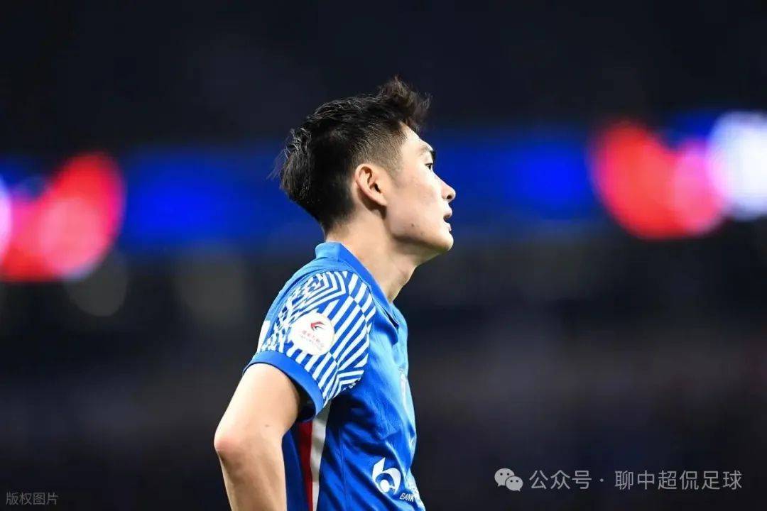 国足东亚杯终极战,申花主帅紧张,比球迷更甚的简单介绍