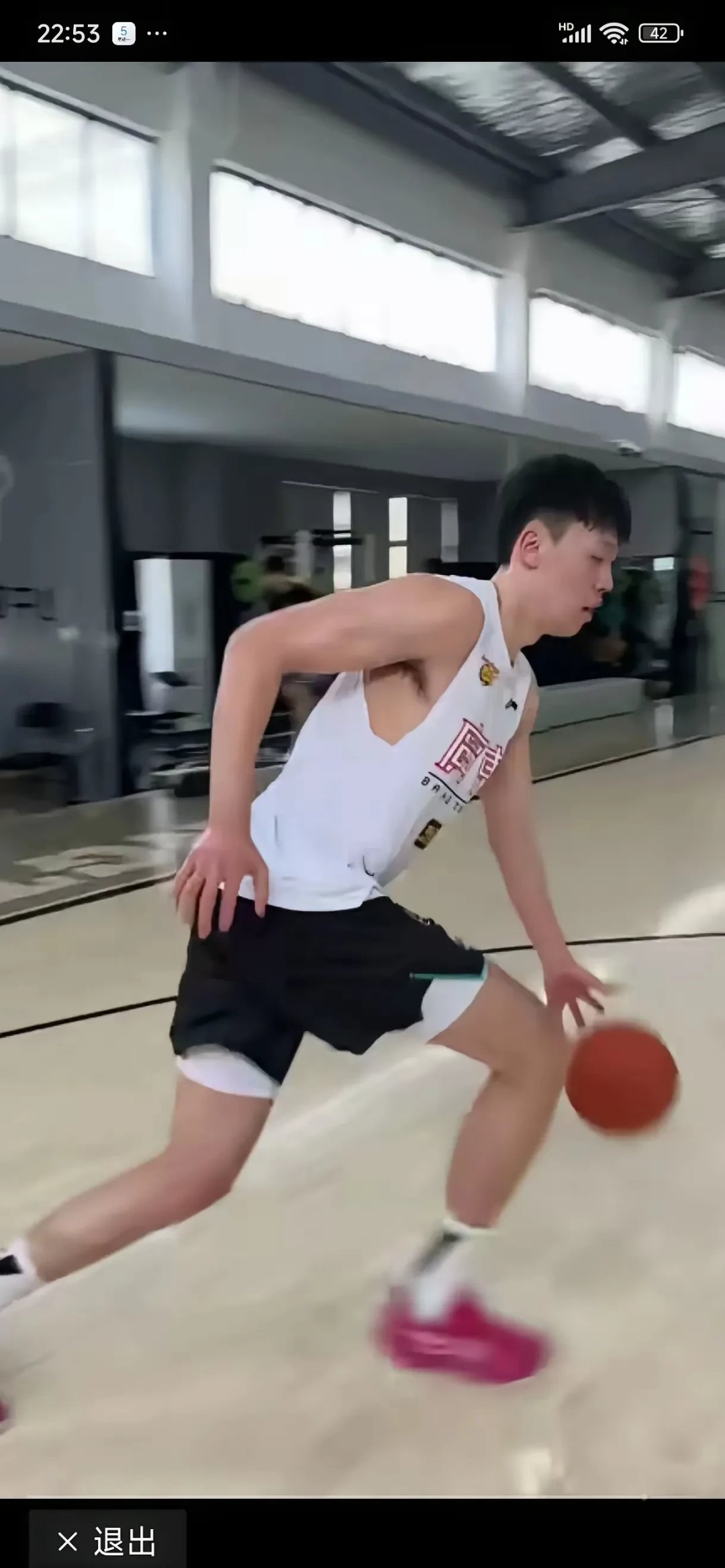 广东男篮张昊训练日常投射训练&结合球出手的简单介绍